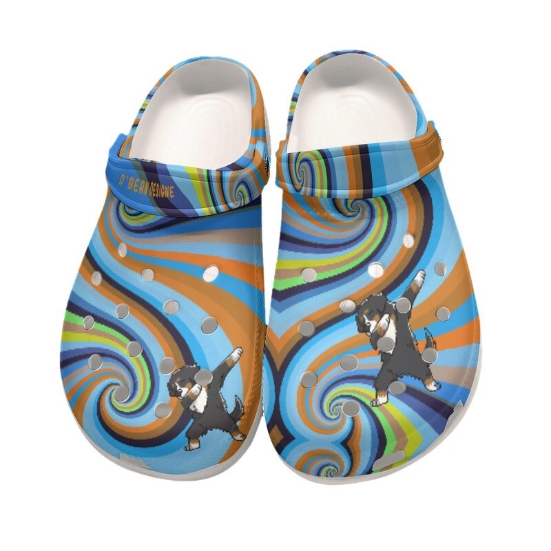 D&#39;Bern Designe GrOOvy Bernese Clogs 7