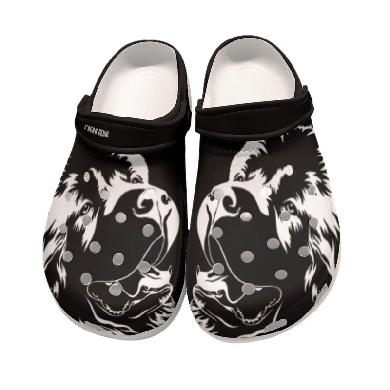 D&#39;Bern Designe Newfoundland Clogs