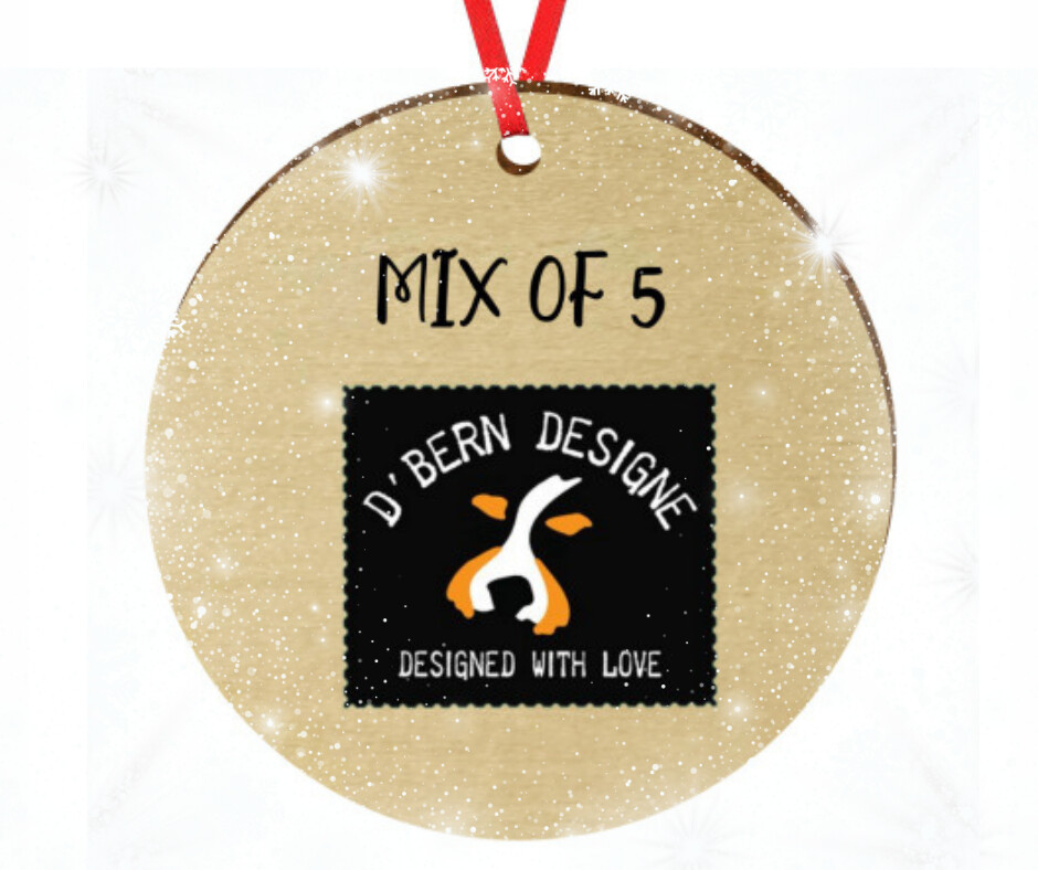 D´Bern Designe round wooden ornament MIX OF 2-5