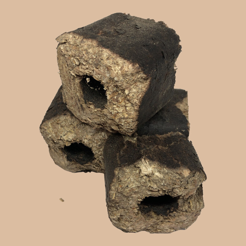 Compressed Oak Wood Smoking Chunks 2.5kg