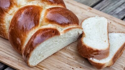 Polish Chalka (Challah) Bread 16 oz (454g)