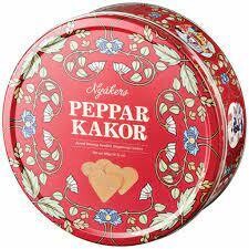 Nyakers Pepparkakor Gingersnap Hearts Cookies in Red Tin 14.1 oz (400g)