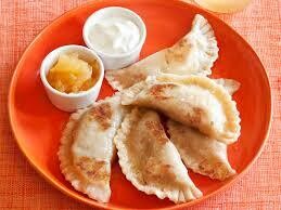 Polish Apple Pierogi 12-piece 6 oz (170g)