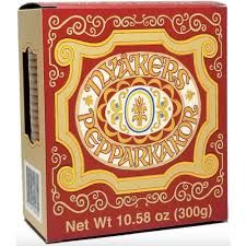 Nyakers Original Swedish Gingersnaps in Traditional Gift Box 10.6 oz (301g)