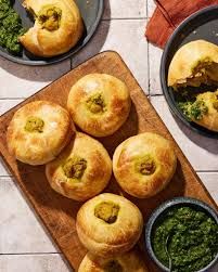 Traditional Deli-Size Mushroom Knish 8 oz (227g)
