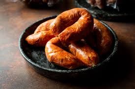 Portuguese Smoked Spicy Linguica (Linguiça Picante) Sausage (1 - 1.25 lbs)