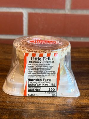 Junior&#39;s Tiramisu Little Fella Cheesecake 4 oz (113g)