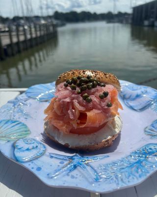New York Bagel and Silky Lox Sandwich New York Bagel and Silky Lox Sandwich