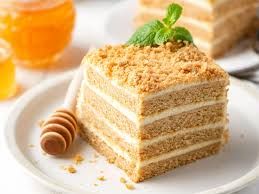 Polish Golden Honey Layer Cake (Miodownik) 24 oz (681g) Polish Golden Honey Layer Cake (Miodownik) 24 oz (681g)