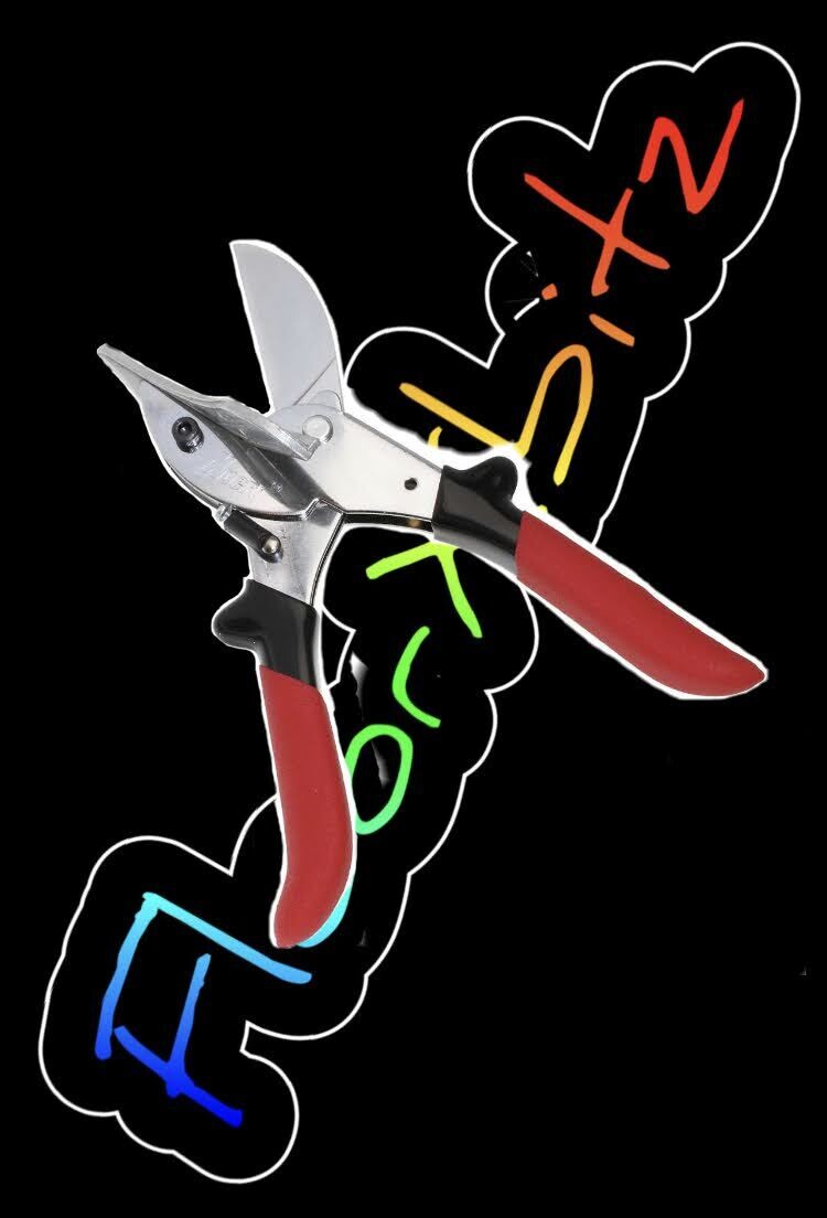 Scotia Beading Angle Snips Mitre Cuts