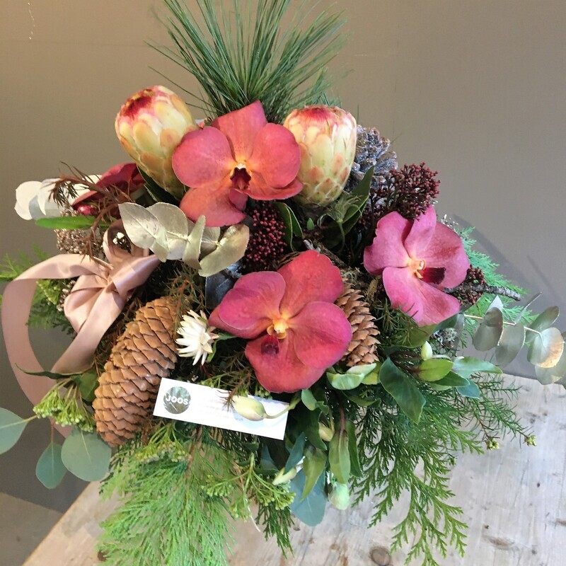 EXKLUSIVER FESTTAGSSTRAUSS EXKLUSIVER FESTTAGSSTRAUSS