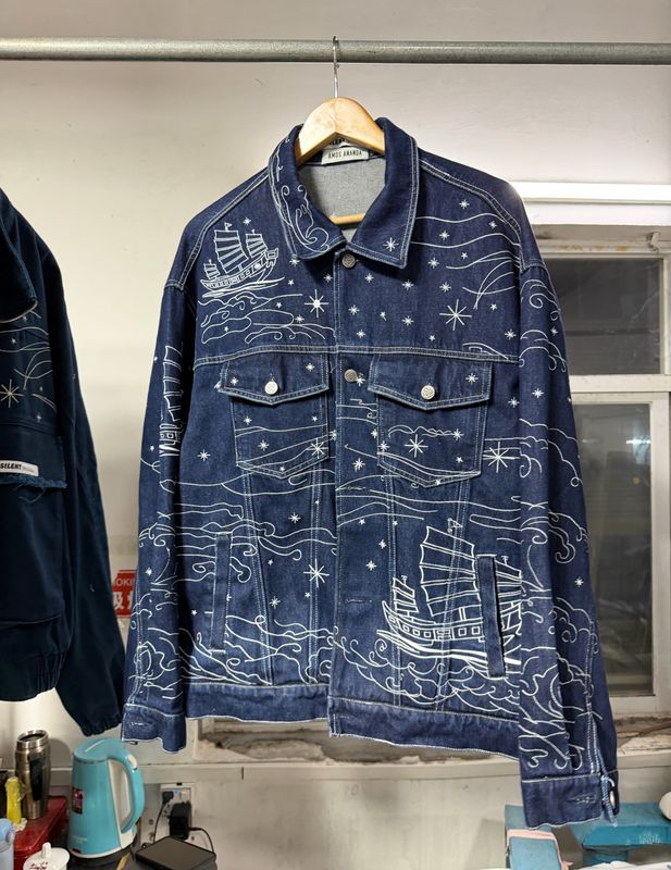 TRACES OF TIME DENIM JACKET