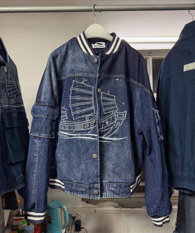 PASSAGE DENIM BOMBER JACKET