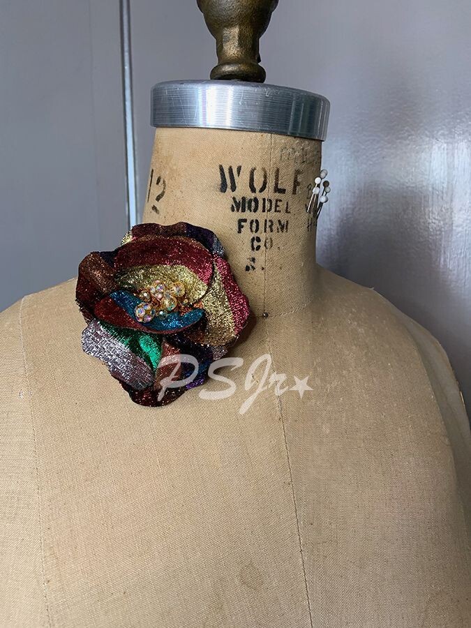 Rainbow Lamé (medium)