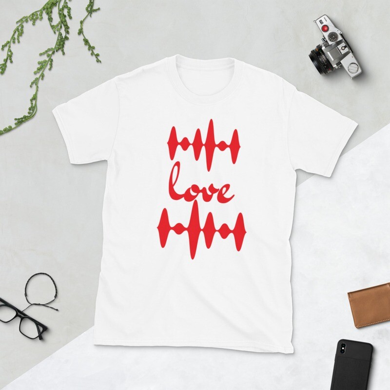 LOVE T-Shirt