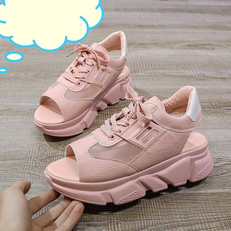 Sandal