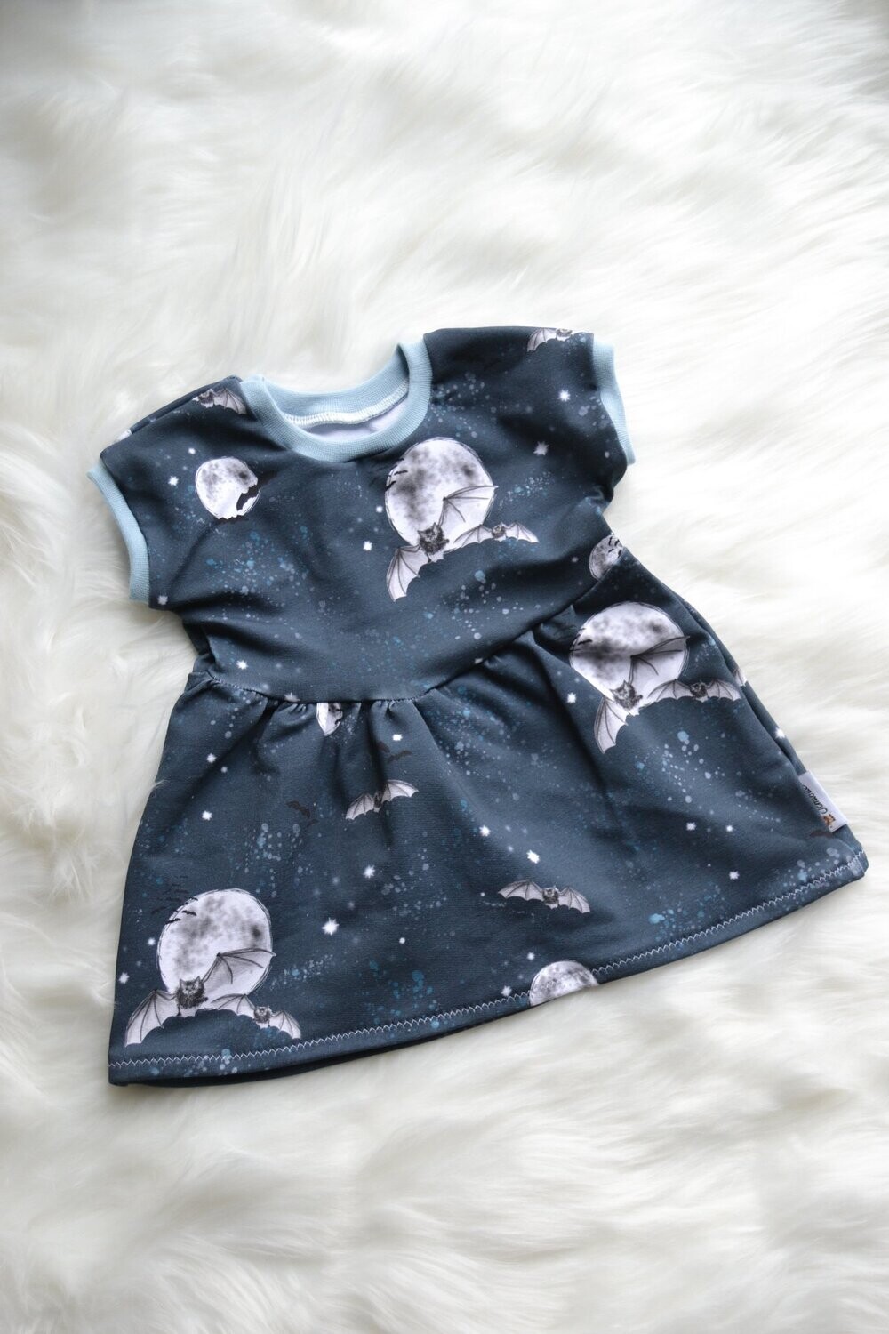 Kleid Fiete Fledermaus Gr.68