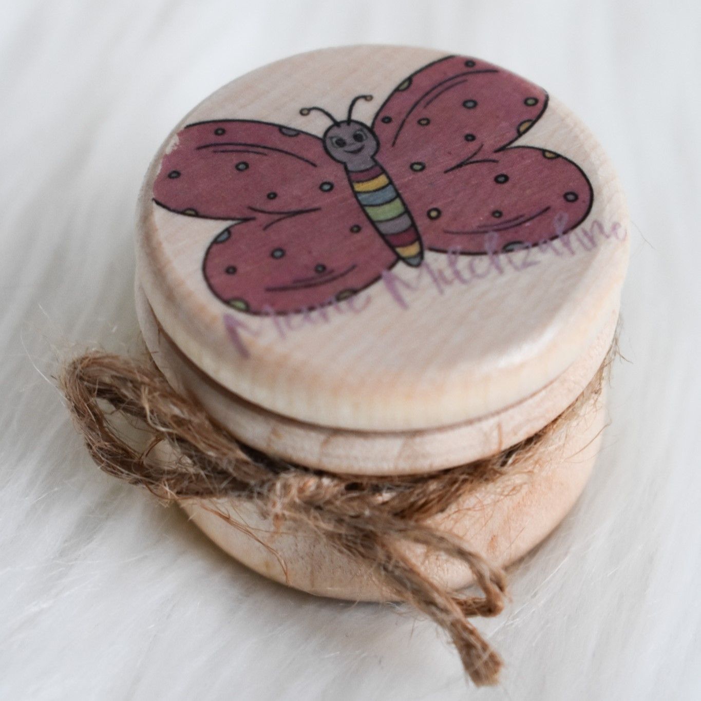 Milchzahndöschen - Schmetterling