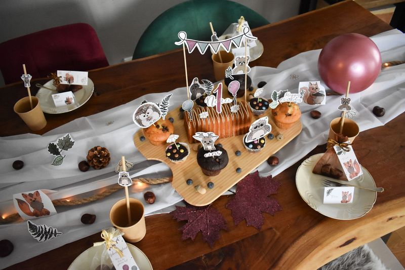 Caketopper Waldtiere & Pflanzen & Wimpelkette