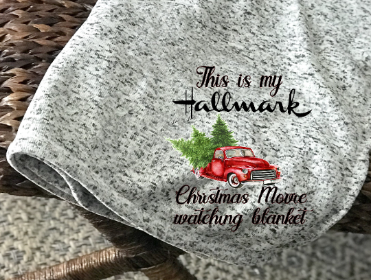 CHRISTMAS MOVIE WATCHING BLANKET