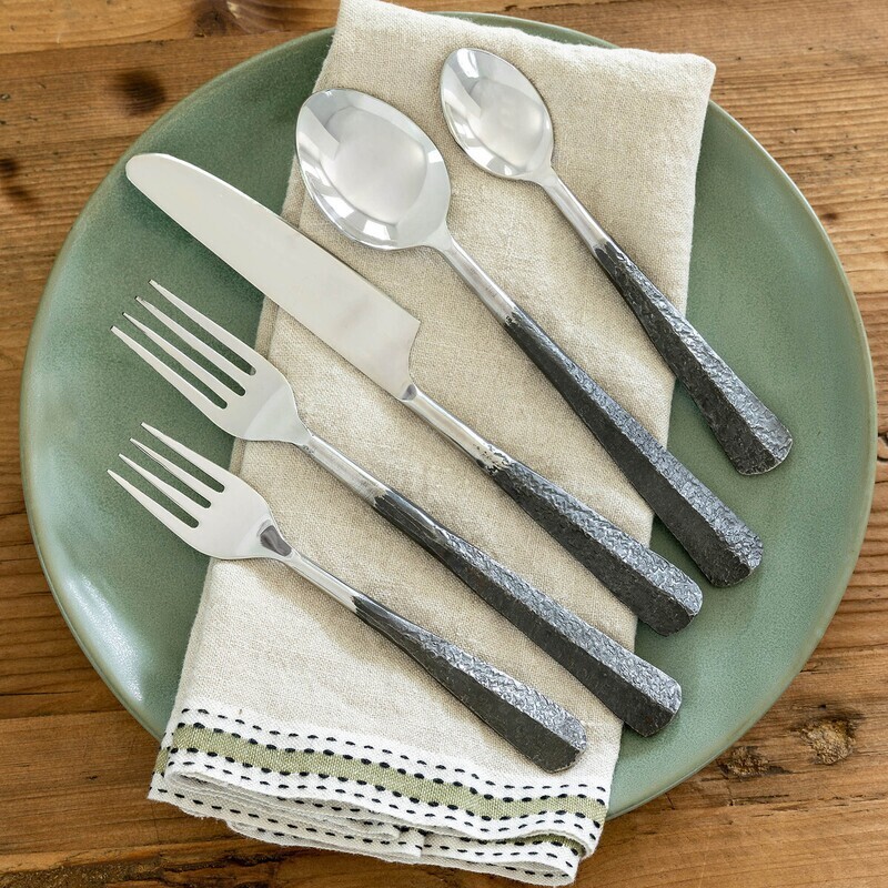 Rustic Flatwarse Set Of 5