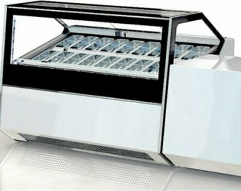 Roomijs en patisserievitrine 24 bakken