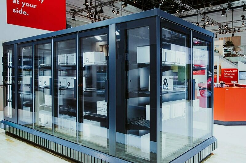 Wandkoeler open AHT Daikin 770 liter