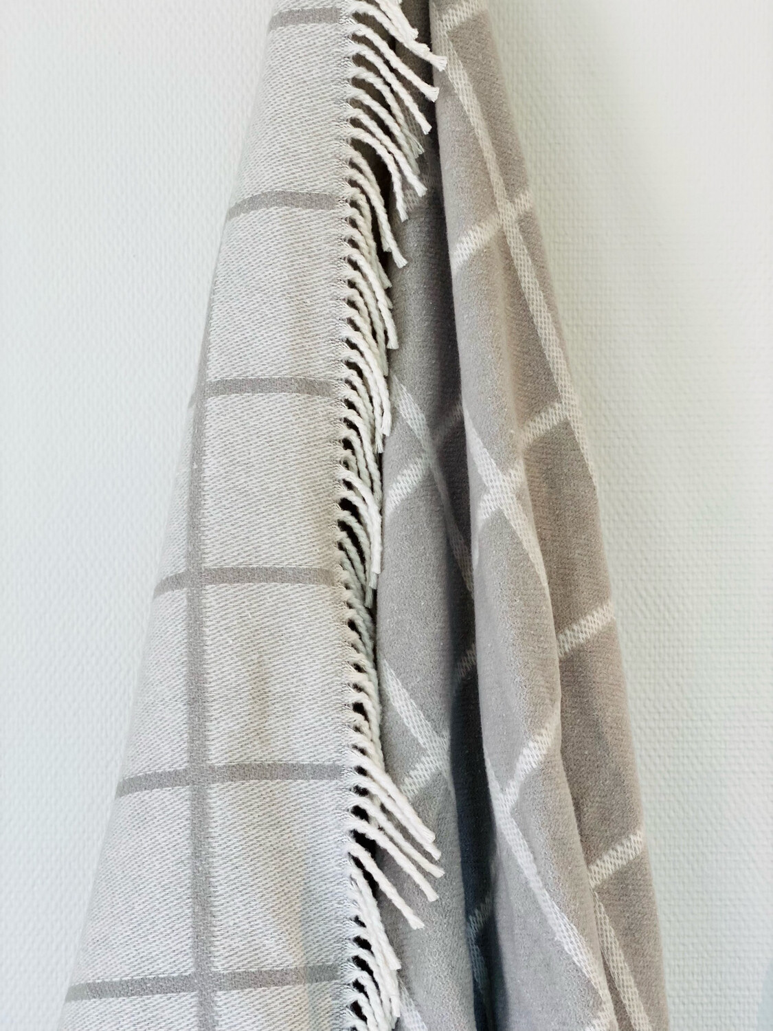 Plaid Square, Kleur: Grijs