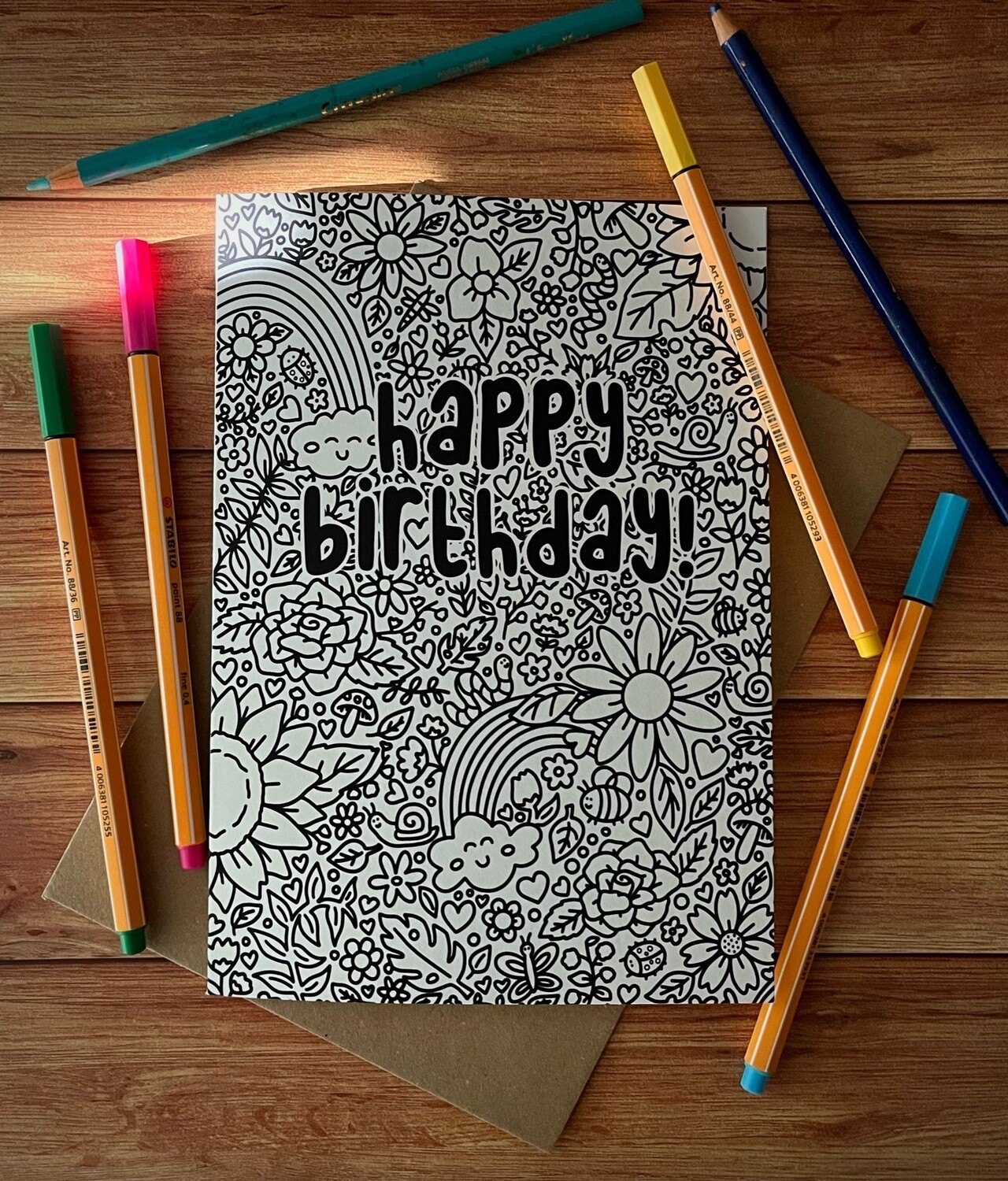 &#39;Happy Birthday&#39; Colour Me In Card