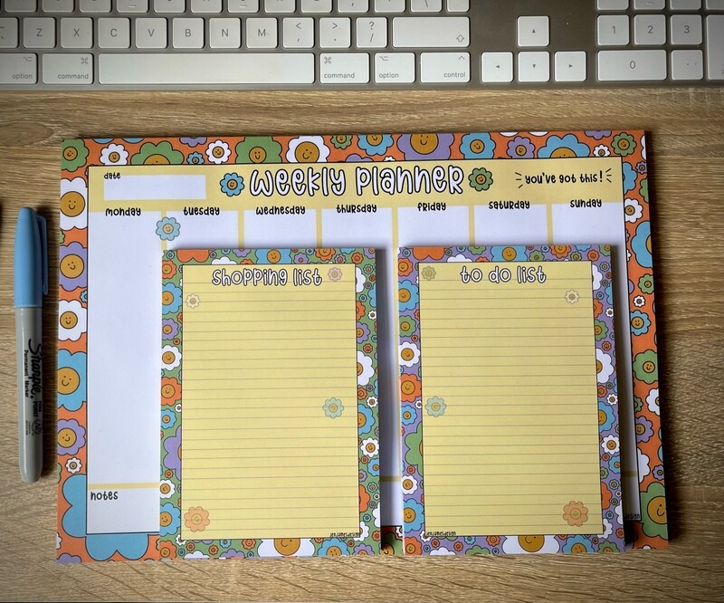 Full Range of 3 Notepads - Happy Daisies