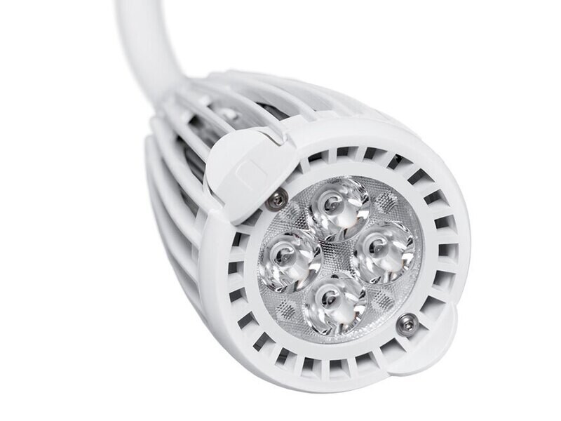 LUXIFLEX PLUS LED LIGHT 35,000 Lux - trolley