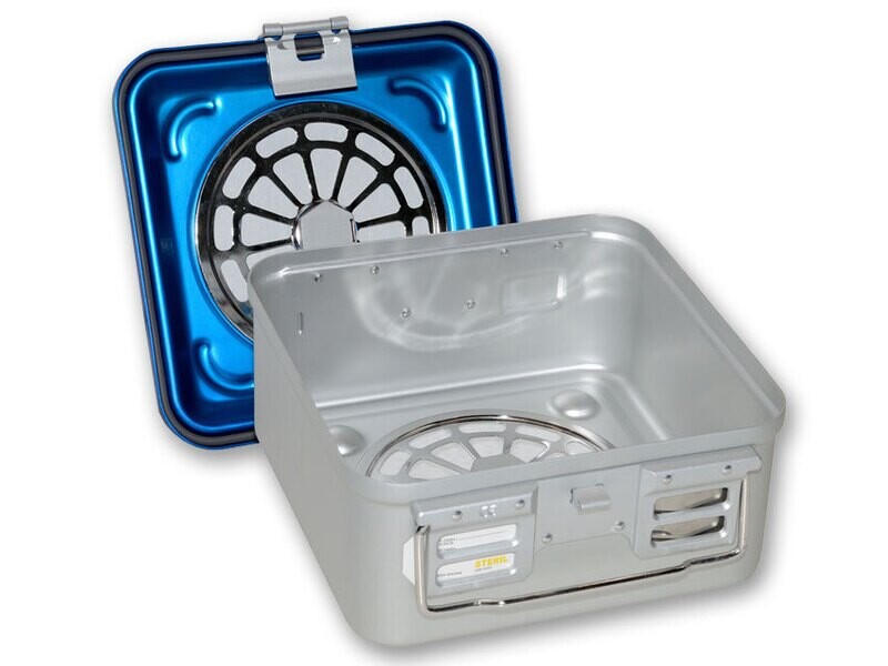 CONTAINER WITH FILTER small h 135 mm - blue - perforated