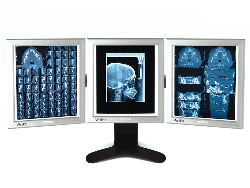 DESKTOP ULTRA SLIM LED LIGHT BOX 42x36 cm - triple