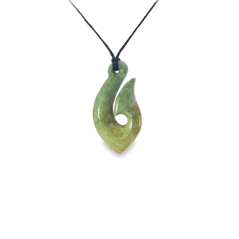 Hei Matau Hook - Marsden Flower Pounamu