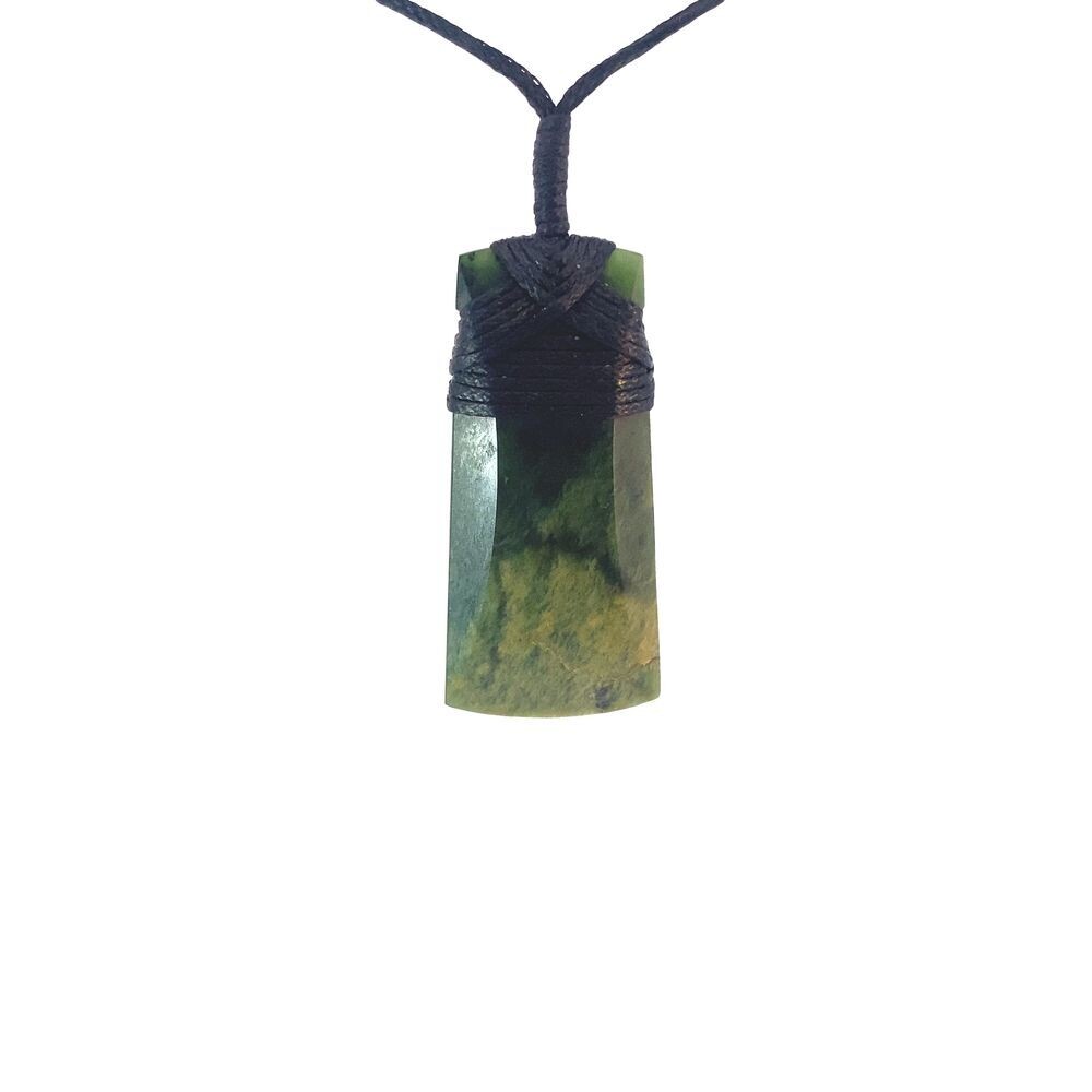 Toki - Kawakawa Flower Pounamu