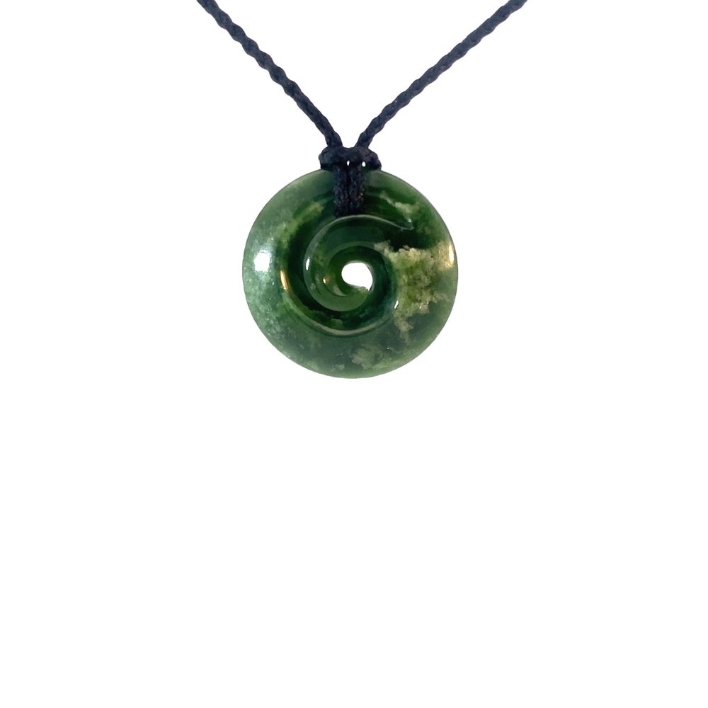 Koru  - Kawakawa Flower Pounamu