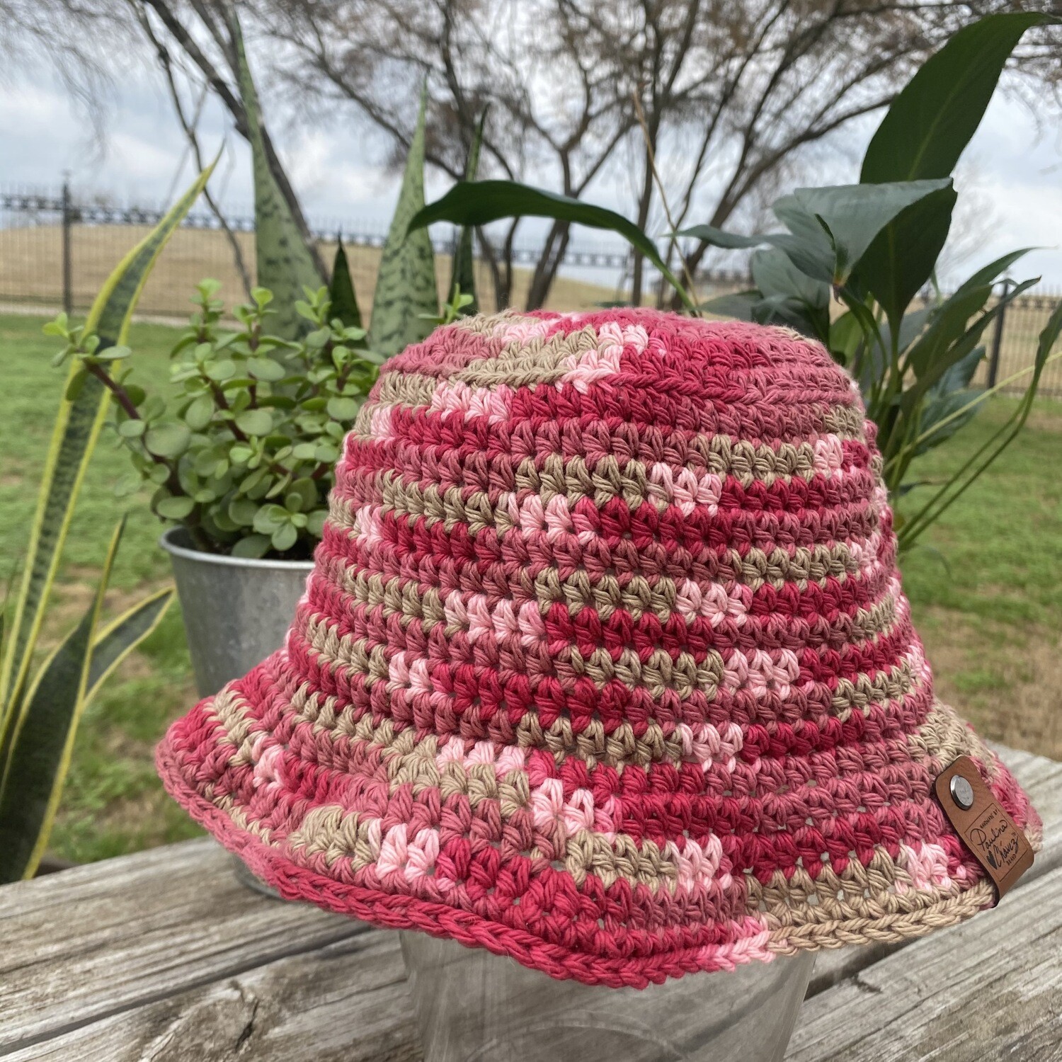 Crochet Bucket Hat - Pink Rush
