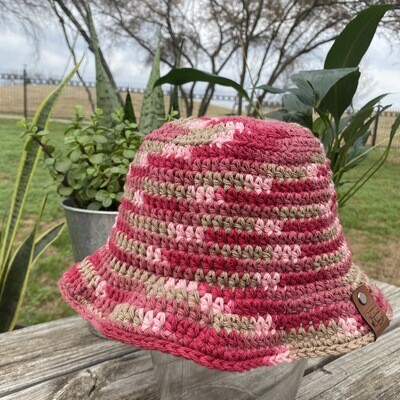 Crochet Bucket Hat - Pink Rush