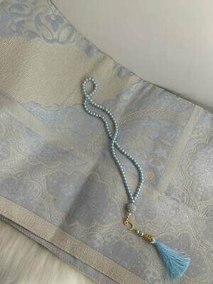 Gift plastic Box includes Prayer Mat rug, Jannamaz &amp; Tasbeeh, &amp; Yassin quran