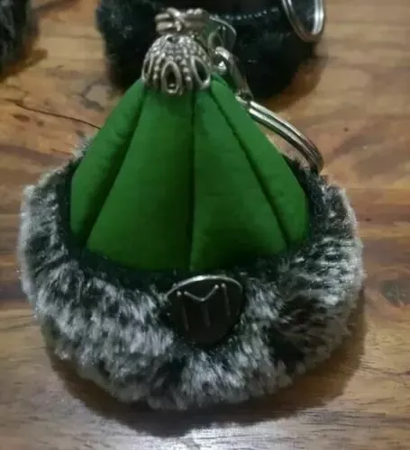 Iyi Kayi Tribe Ertugrul &amp; Usman Hat Key Ring Car Hanger Leather &amp; Fur RRP£10, Colour: Green