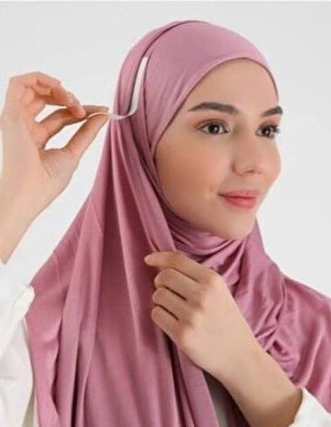 5 Pcs High-Quality Safe Scarf Sticker for Hijab, Easy to Use.