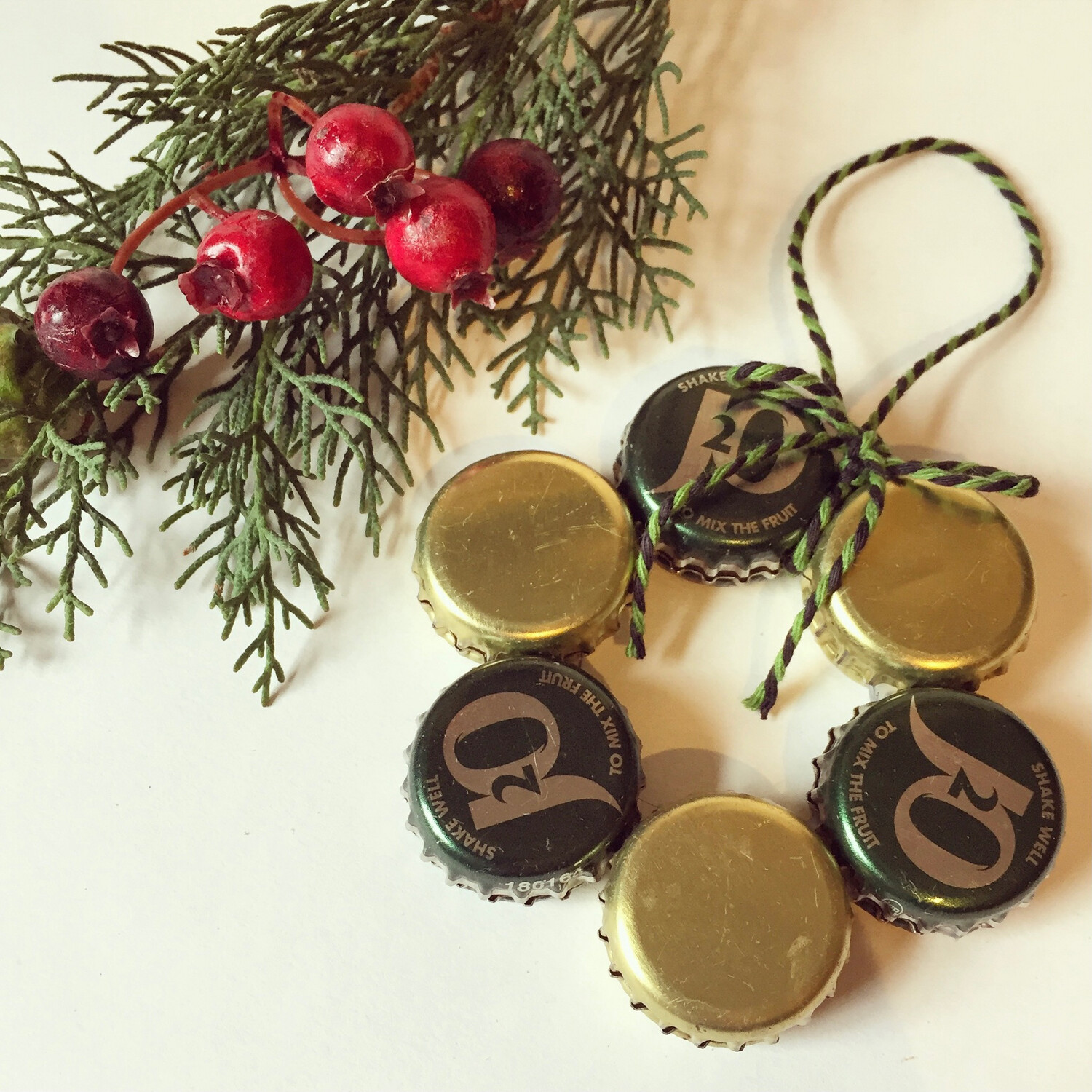 Bottle Cap Christmas Tree Decoration - J2O and Gold Wreath