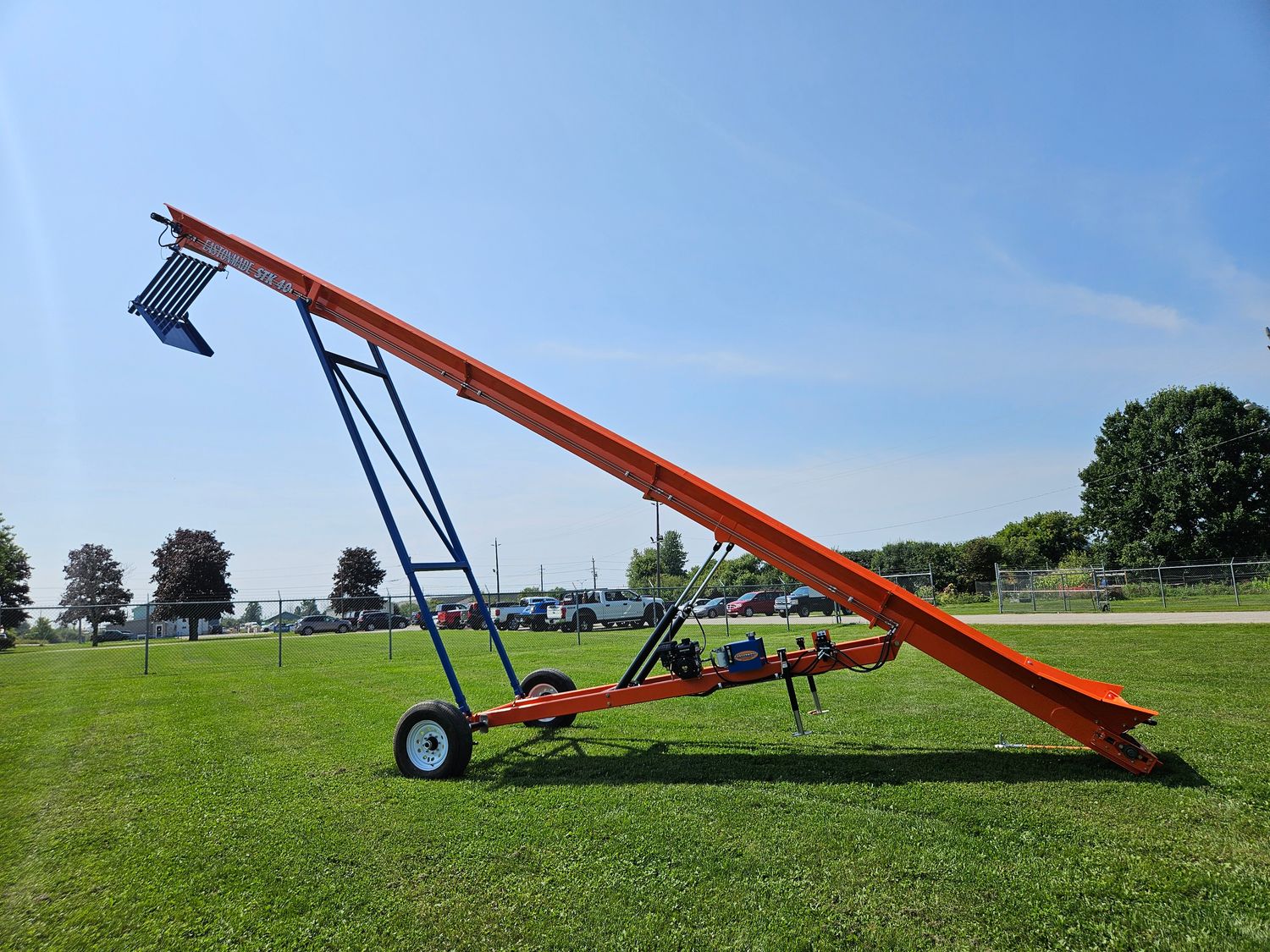 Eastonmade STK40 Firewood Conveyor