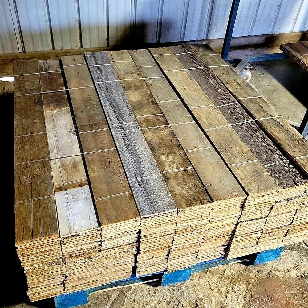 Reclaimed Barn Wood Planks