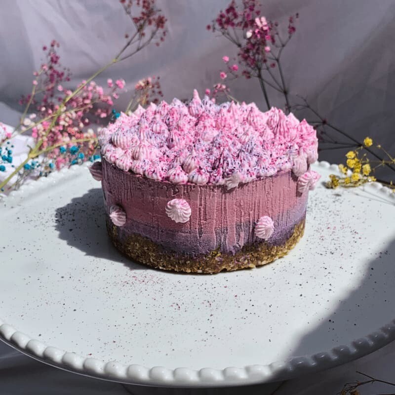 Crazy superfood berry cake Crazy superfood berry cake