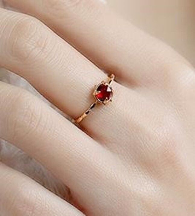 WOMEN'S FASHION, GOLD PLATED  14 CARATS  RING,  WITH GARNET  STONE-