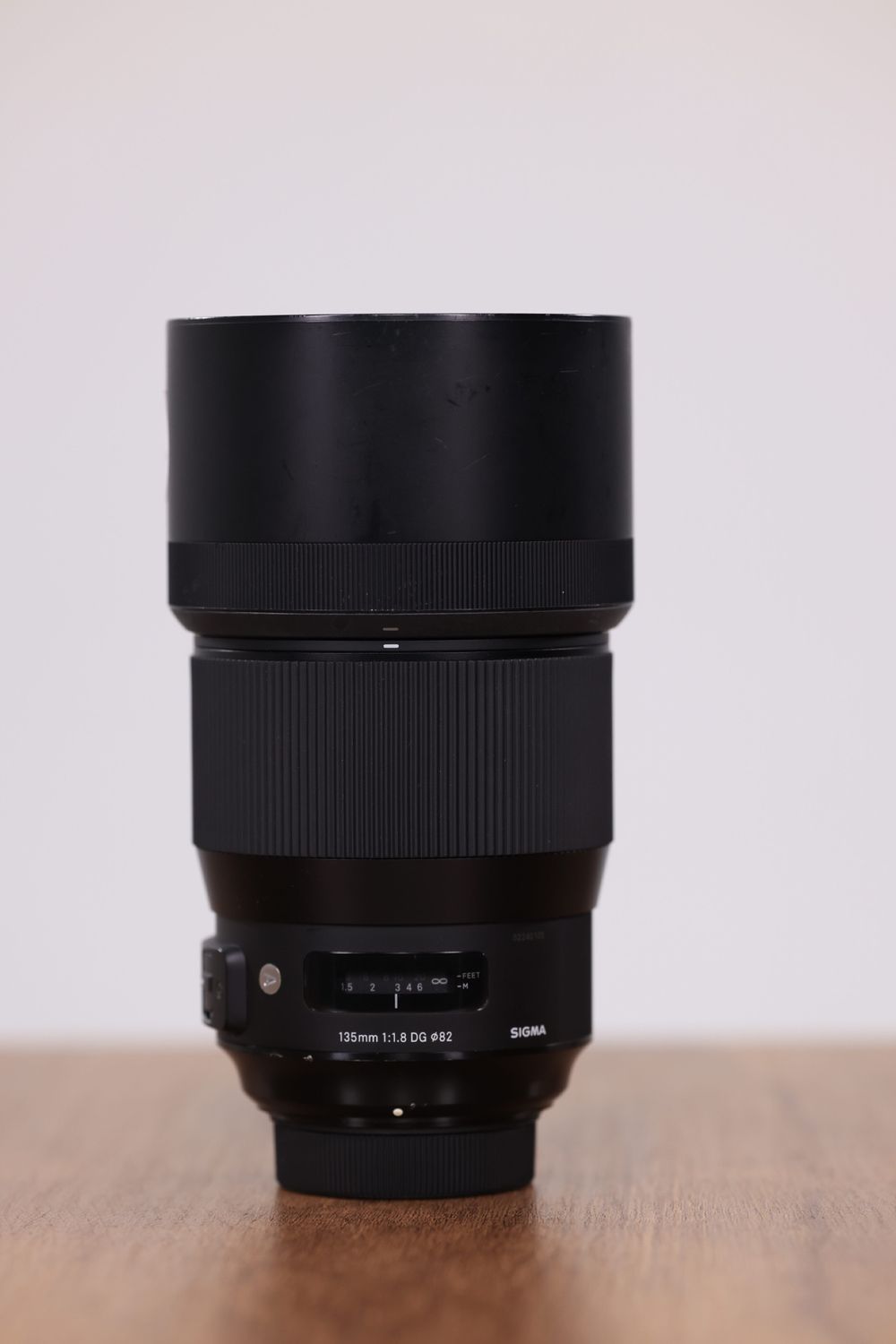 USED - Sigma 135mm f/1.8 DG HSM Art Lens for Nikon F