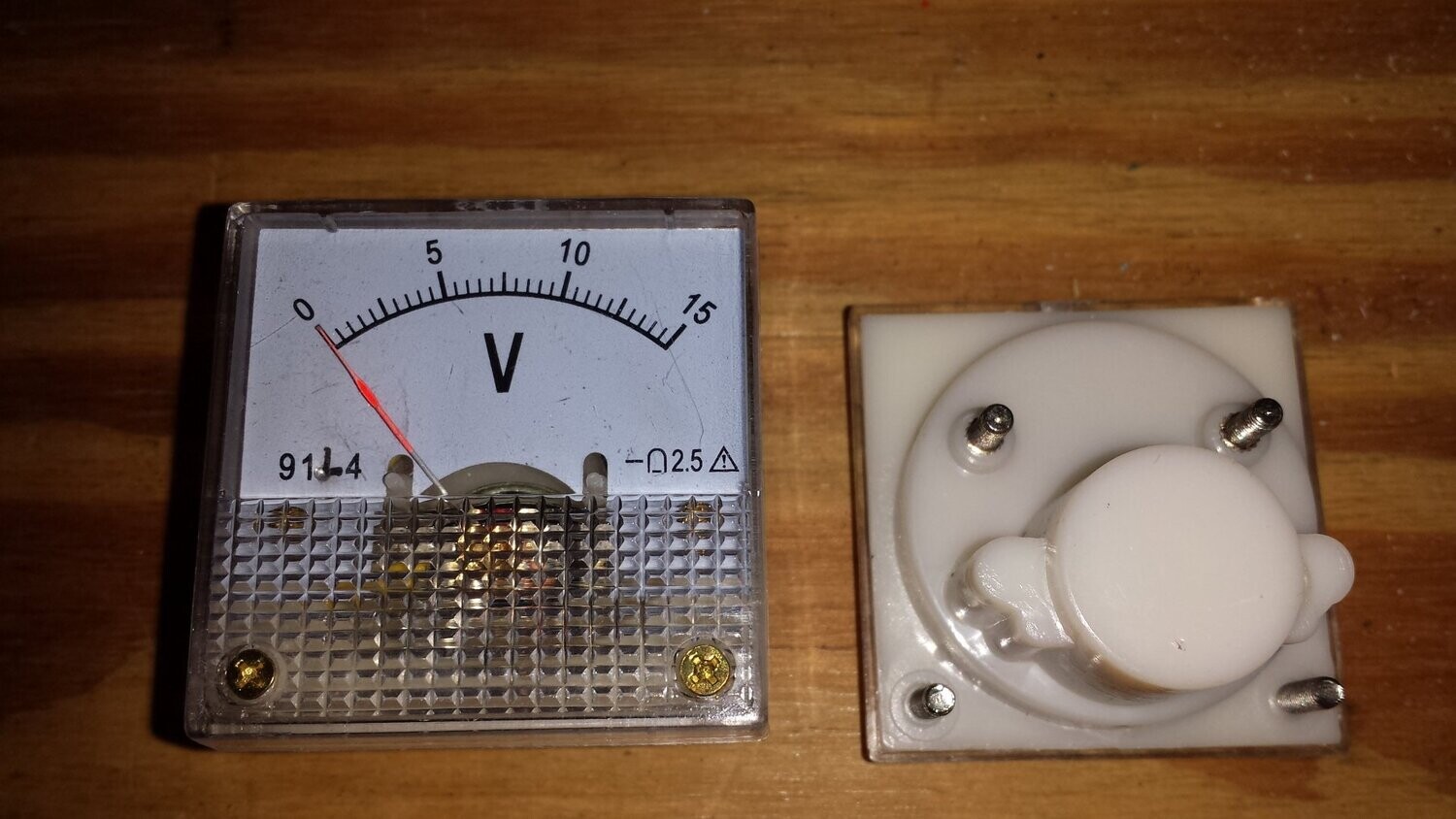 VOLTMETER: AC, for use in 30B etc Transformer cases; Functional, but not identical to original. (each)