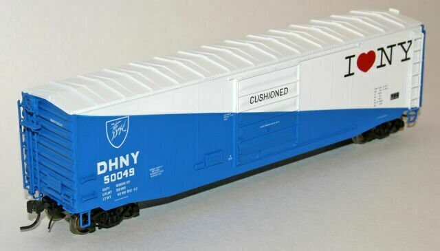 I LOVE NY BOXCAR; CUSTOM; #50033; MIB