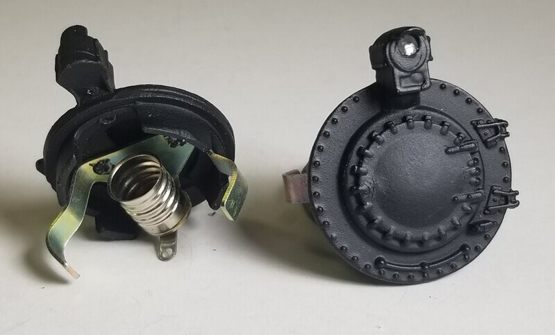 BOILER-FRONT, XA9476-M; 0-8-0,(mid); with lens, light socket, & 2 clips